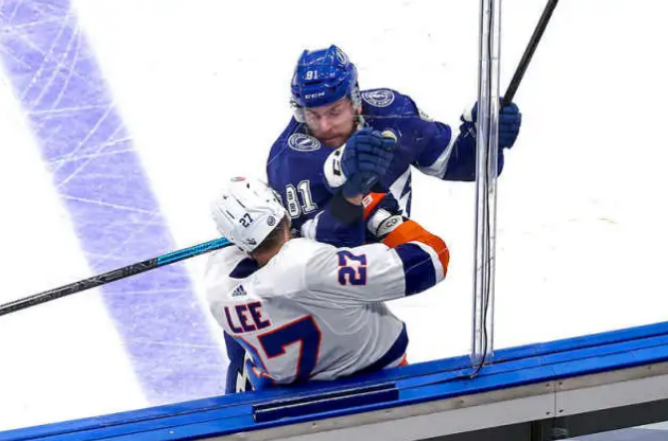 Islanders su udvostručili produžetke u petoj utakmici finala NHL Istočne konferencije